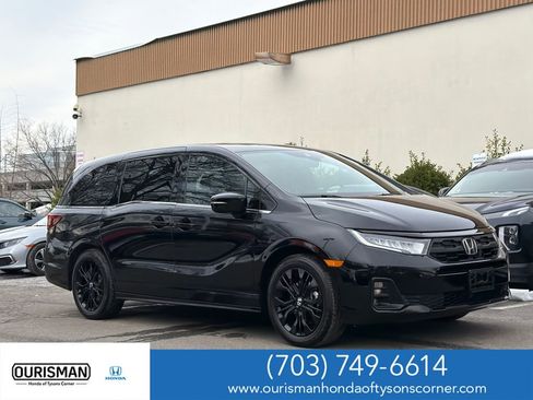 Certified 2025 Honda Odyssey Sport-L image 1