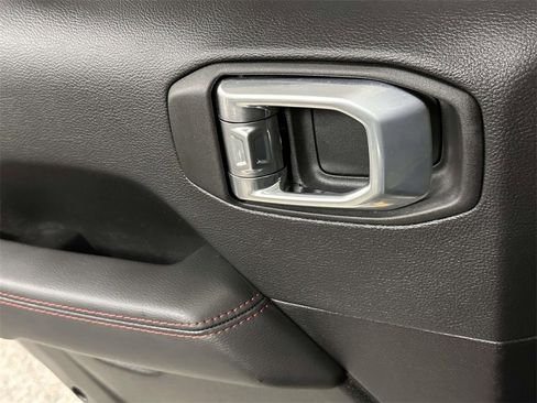 Used 2021 Jeep Wrangler Unlimited Rubicon image 20