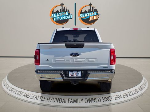 Used 2023 Ford F150 XLT w/ Trailer Tow Package AWD/4WD image 4