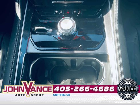 Used 2024 Jeep Wagoneer 4WD image 21