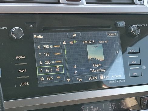 Used 2016 Subaru Outback 2.5i Limited image 16