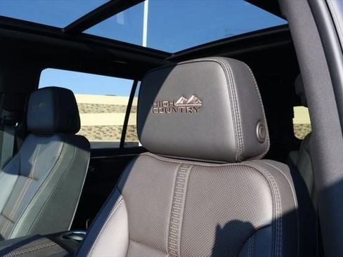 New 2026 Chevrolet Tahoe High Country w/ Sun And Tow Package image 16