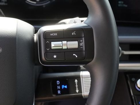 Used 2026 Hyundai Santa Fe SEL FWD image 27