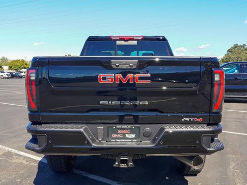 New 2026 GMC Sierra 3500 AT4 w/ AT4 Premium Plus Package image 9