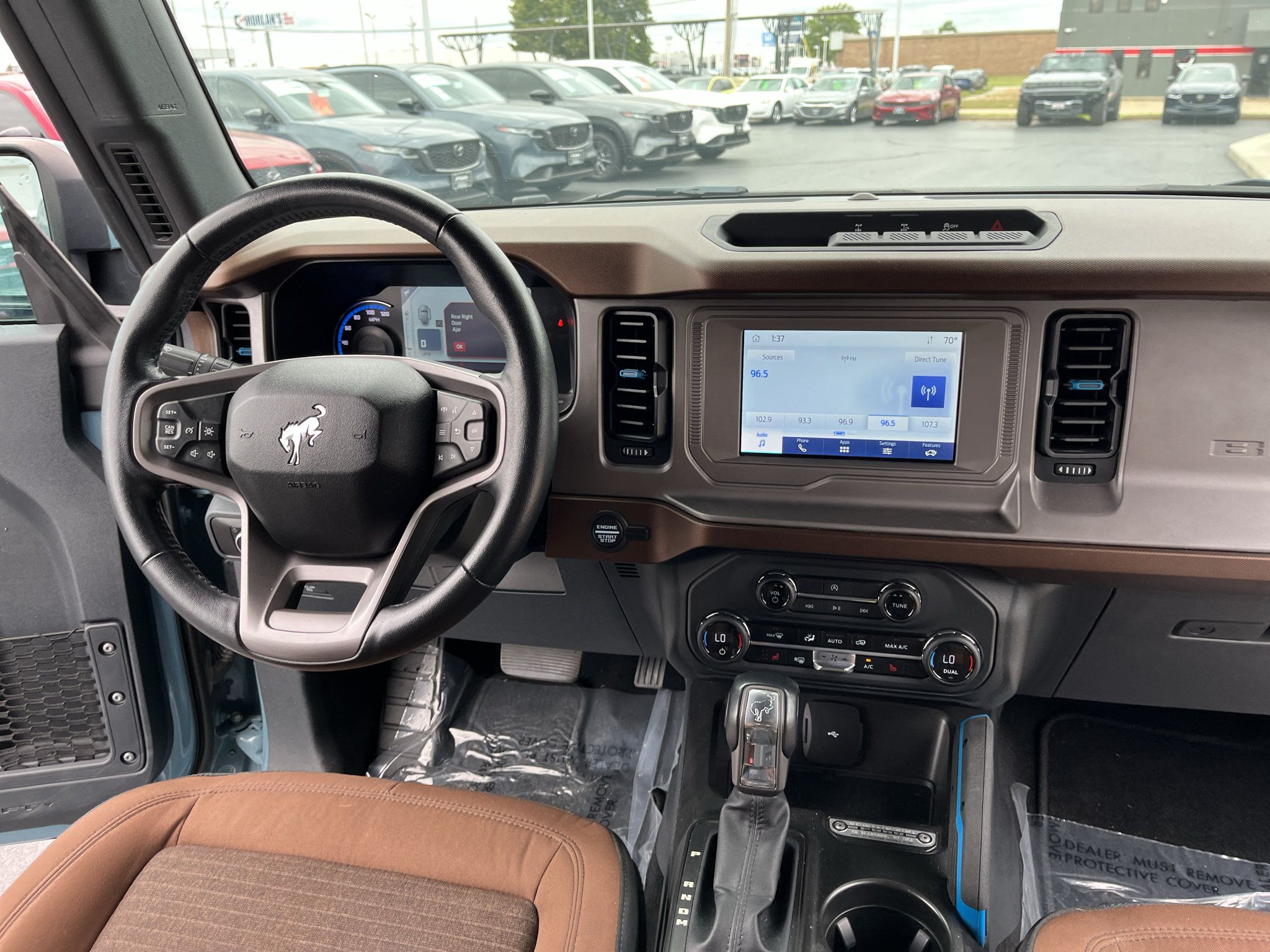Used 2023 Ford Bronco Outer Banks AWD/4WD image 38