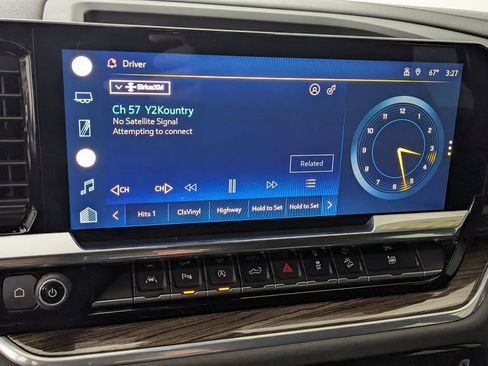 Used 2022 Chevrolet Silverado 1500 LT Trail Boss w/ Convenience Package II image 23