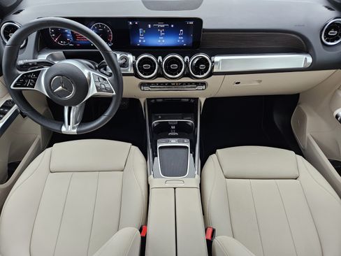 Certified 2026 Mercedes-Benz GLB 250 image 18