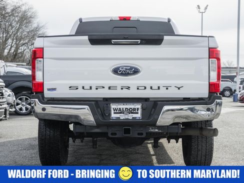 Certified 2019 Ford F250 Lariat w/ Lariat Value Package image 6