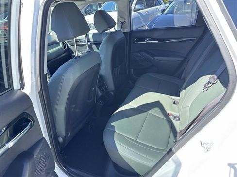 Used 2024 Kia Seltos SX image 17