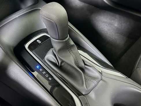 Certified 2025 Toyota Corolla LE image 19