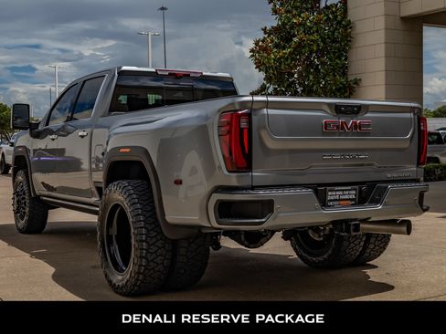 Used 2025 GMC Sierra 3500 Denali w/ Denali Reserve Package AWD/4WD image 7