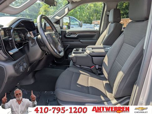 Used 2024 Chevrolet Silverado 2500 LT image 15