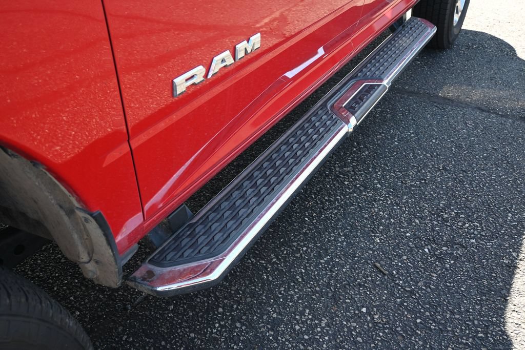 Used 2024 RAM 2500 Big Horn w/ Safety Group AWD/4WD image 16