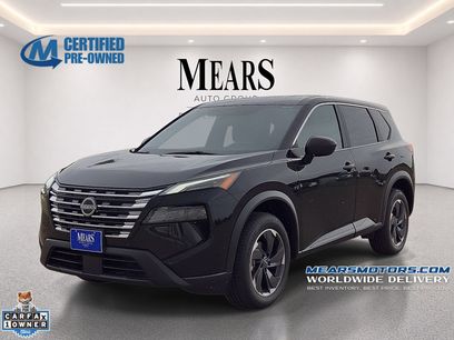 Used 2025 Nissan Rogue SV