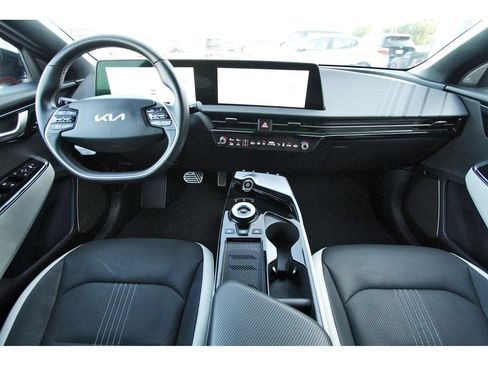 Used 2024 Kia EV6 GT-Line RWD image 10
