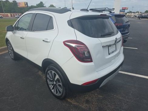 Used 2022 Buick Encore Preferred w/ Safety Package image 5
