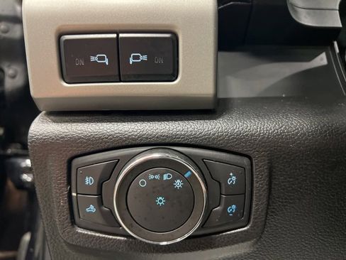 Used 2020 Ford F250 Lariat w/ Tremor Off-Road Package image 21