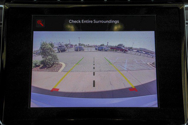 Used 2022 Jeep Grand Cherokee L Limited w/ Black Appearance Package AWD/4WD image 16