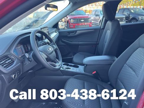 New 2026 Ford Escape Active image 7