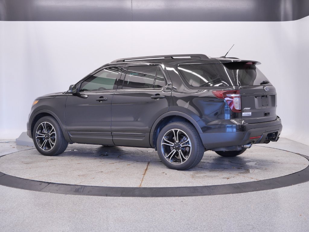 Used 2015 Ford Explorer Sport AWD/4WD image 3