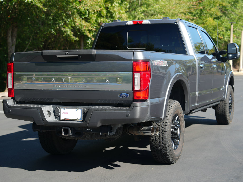 Used 2022 Ford F350 Platinum w/ Tremor Off-Road Package AWD/4WD image 3