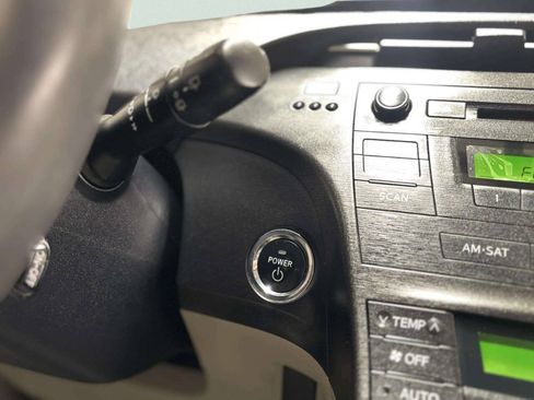 Used 2010 Toyota Prius FWD image 25