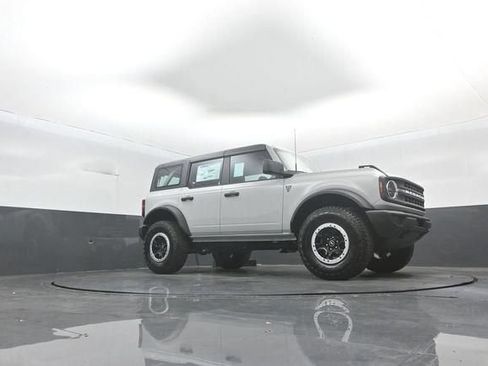 New 2026 Ford Bronco 4-Door w/ Sasquatch Package AWD/4WD image 29