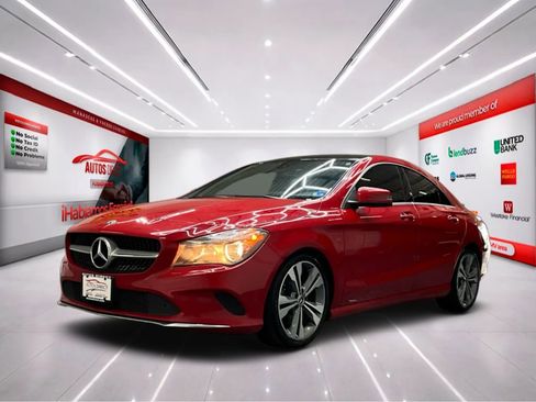 Used 2019 Mercedes-Benz CLA 250 4MATIC image 3