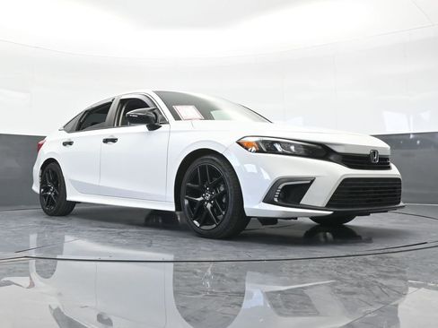 Used 2022 Honda Civic LX image 26