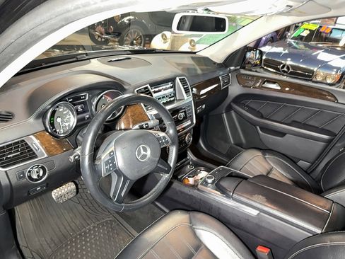Used 2015 Mercedes-Benz GL 450 4MATIC image 14
