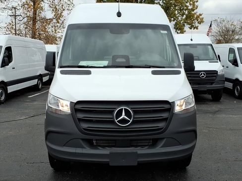 New 2025 Mercedes-Benz Sprinter 2500 image 8