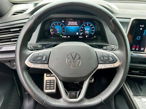 Certified 2025 Volkswagen Atlas Cross Sport SEL Premium R-Line AWD/4WD image 33