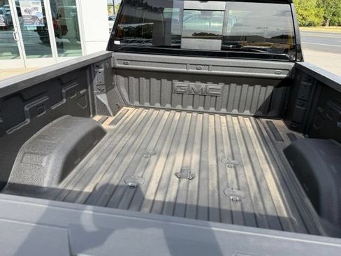 New 2026 GMC Sierra 2500 Denali Ultimate AWD/4WD image 30