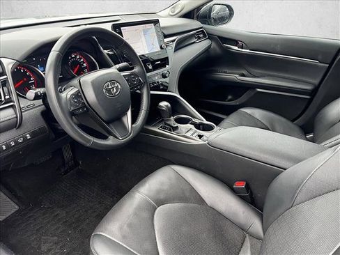 Used 2023 Toyota Camry XSE image 9
