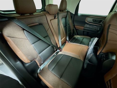 New 2026 Ford Bronco Sport Outer Banks w/ Outer Banks Tech Package+ AWD/4WD image 26