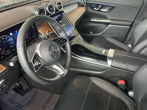 Certified 2025 Mercedes-Benz GLC 300 4MATIC image 10