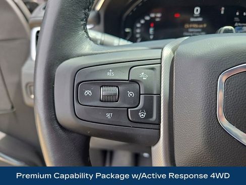 Used 2024 GMC Yukon Denali w/ Denali Reserve Package AWD/4WD image 7
