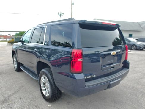 Used 2020 Chevrolet Tahoe LT w/ Luxury Package RWD image 6