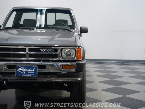 Used 1987 Toyota Pickup 4x4 Regular Cab image 20