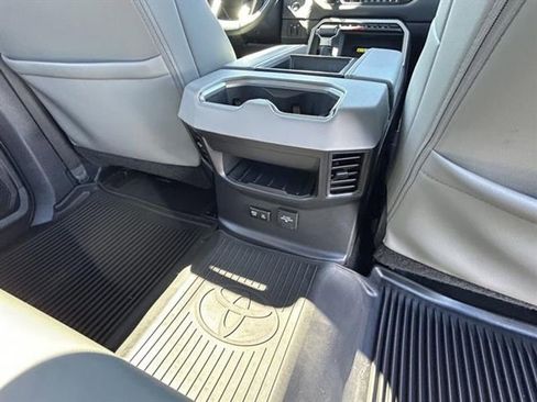 Used 2023 Toyota Tundra Limited image 27