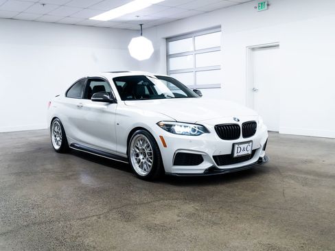 Used 2019 BMW M240i xDrive Coupe image 22