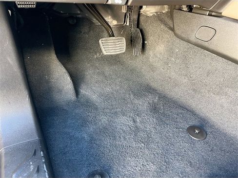 New 2026 GMC Canyon Denali image 14