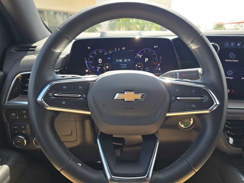 Used 2025 Chevrolet Tahoe LS AWD/4WD image 22