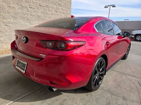 Used 2022 MAZDA MAZDA3 s image 5