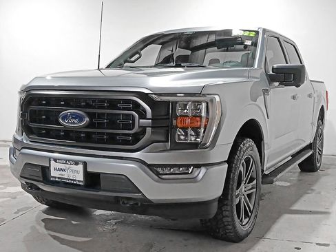 Used 2022 Ford F150 XLT w/ Equipment Group 302A High AWD/4WD image 3