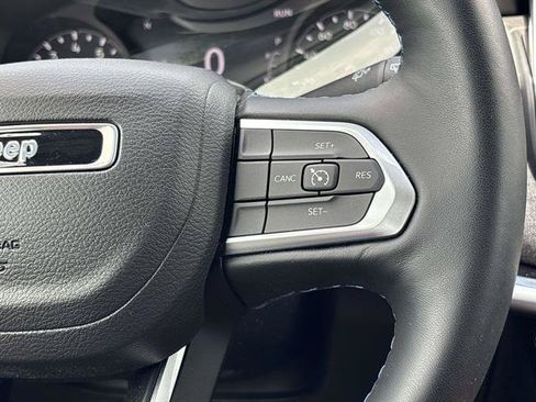 Certified 2022 Jeep Compass Latitude w/ Convenience Group AWD/4WD image 19