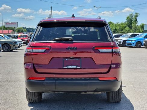 Certified 2023 Jeep Grand Cherokee L Altitude AWD/4WD image 6