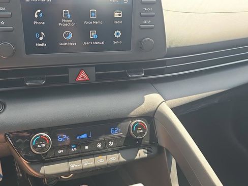 New 2026 Hyundai Elantra Sport FWD image 19