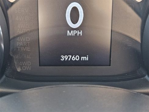 Used 2023 Jeep Wrangler Sport image 22