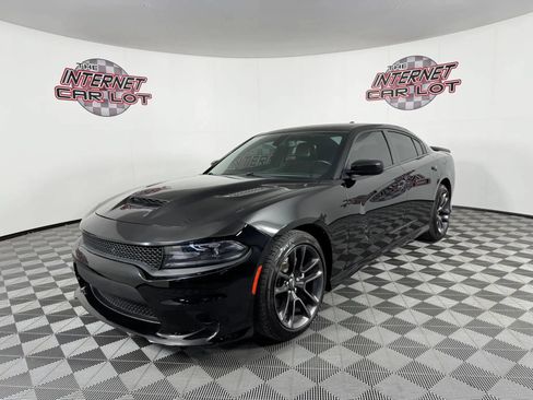Used 2021 Dodge Charger R/T w/ Daytona Edition Group RWD image 3